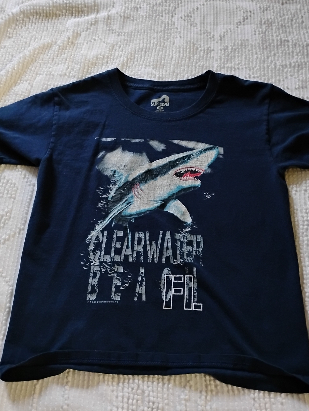 Surf Style Clearwater Beach FL Youth Boys Shirt Blue Navy Shark  Sz Small